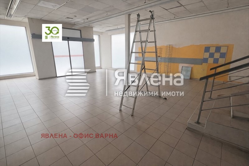 Дава под наем МАГАЗИН, гр. Варна, ВИНС-Червен площад