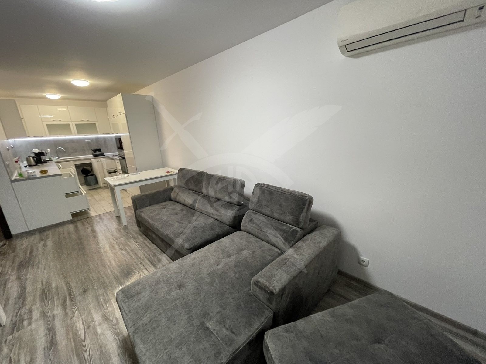 Дава под наем 3-СТАЕН, гр. Бургас, Славейков