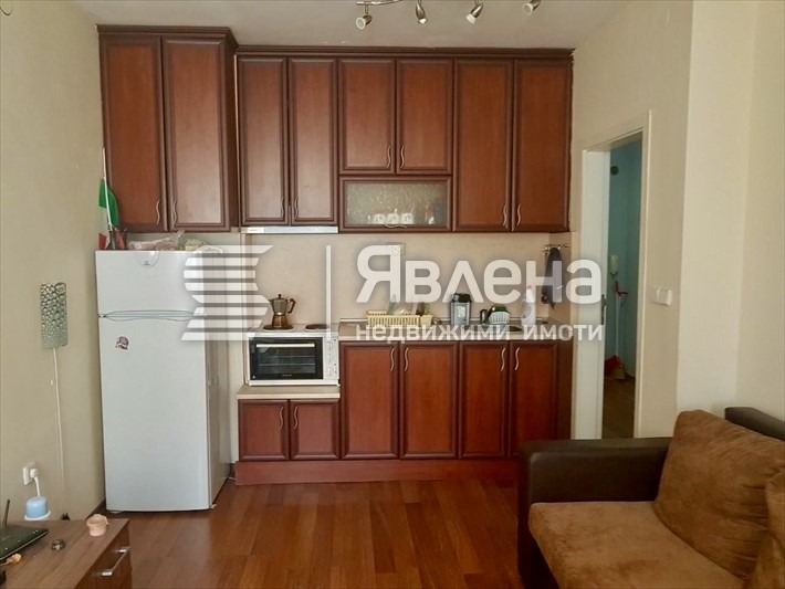 Дава под наем  2-стаен град София , Център , 43 кв.м | 79588637 - изображение [2]