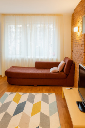 Talo Dragalevtsi, Sofia