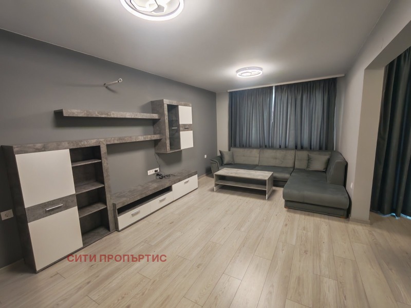 Vuokrattavana  2 makuuhuonetta Blagoevgrad , Širok tsentar , 110 neliömetriä | 48786549
