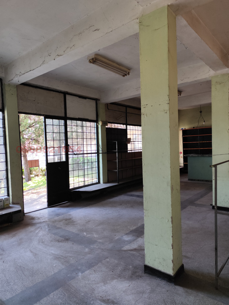 Дава под наем МАГАЗИН, с. Правда, област Велико Търново, снимка 4 - Магазини - 52781489