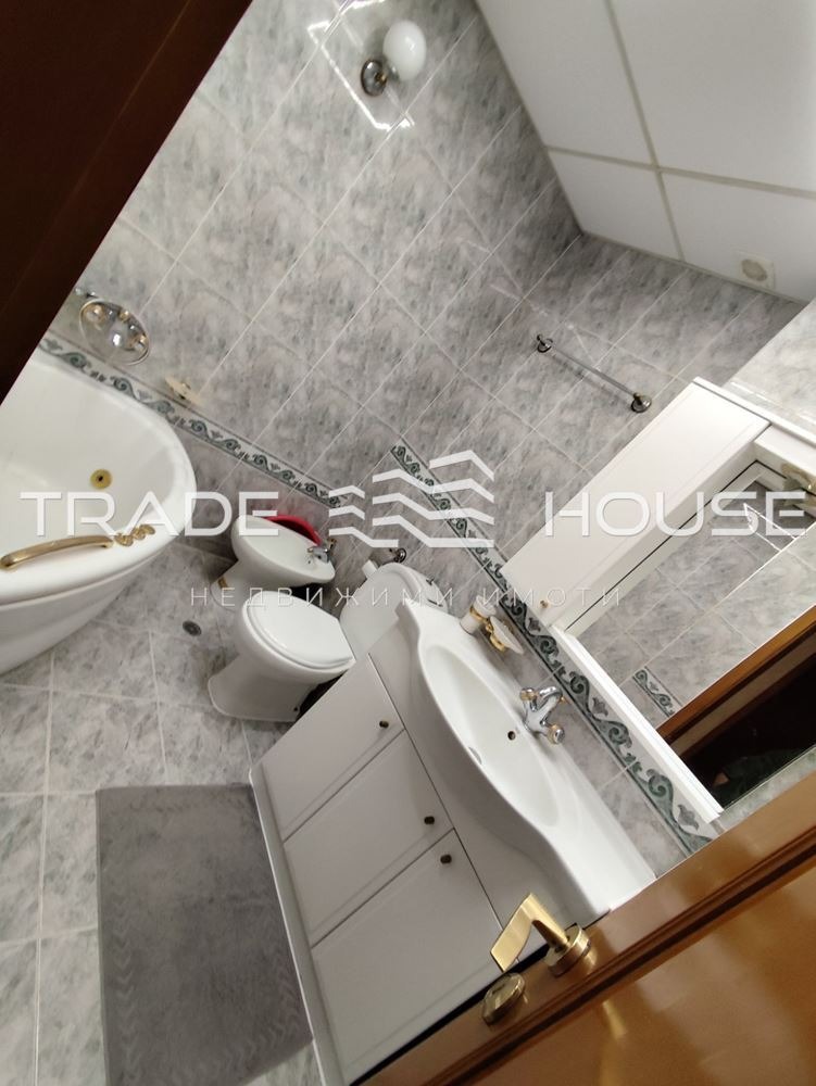 K pronájmu  2 ložnice Plovdiv , Maraša , 120 m2 | 67298072 - obraz [10]