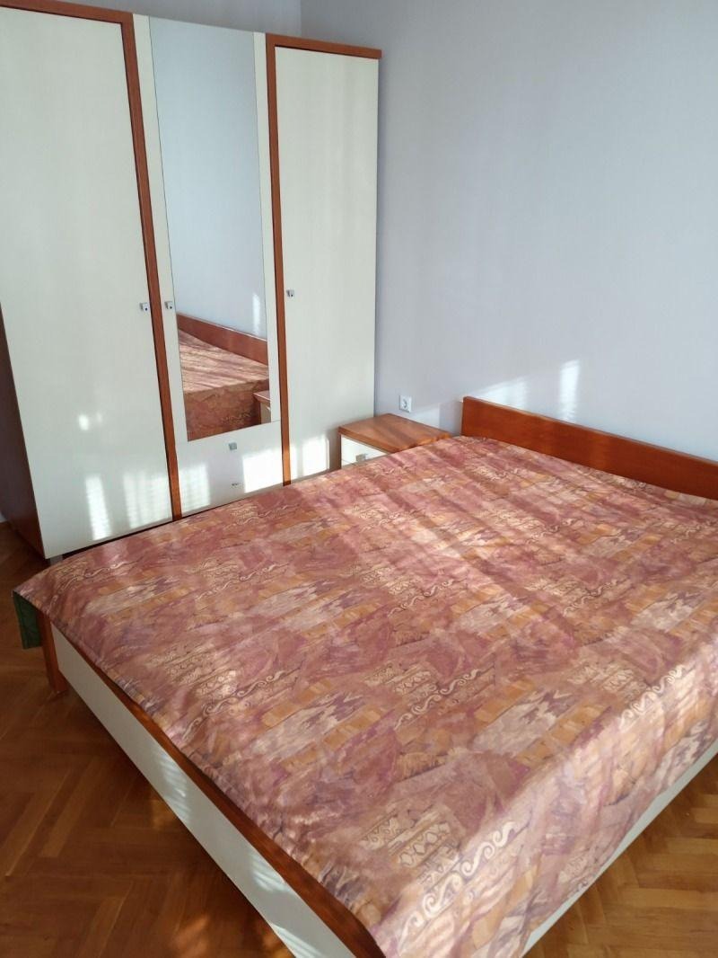 Дава под наем 4-СТАЕН, гр. София, Редута, снимка 8 - Апартаменти - 56125722