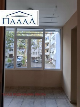 ���� ��� ���� 3-����� | Imot.bg � ����� ������ 16