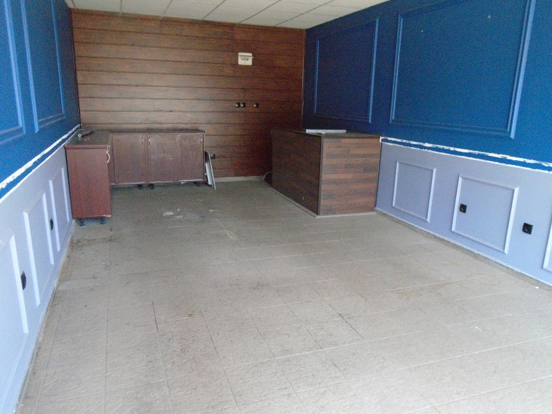 Kiadó  Üzlet Sofia , Centar , 50 négyzetméter | 60325155