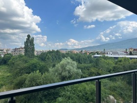 2 bedroom Vitosha, Sofia 16