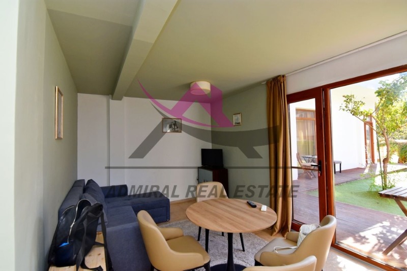För uthyrning  1 sovrum Varna , k.k. Sv.Sv. Konstantin i Elena , 80 kvm | 36344036 - bild [2]