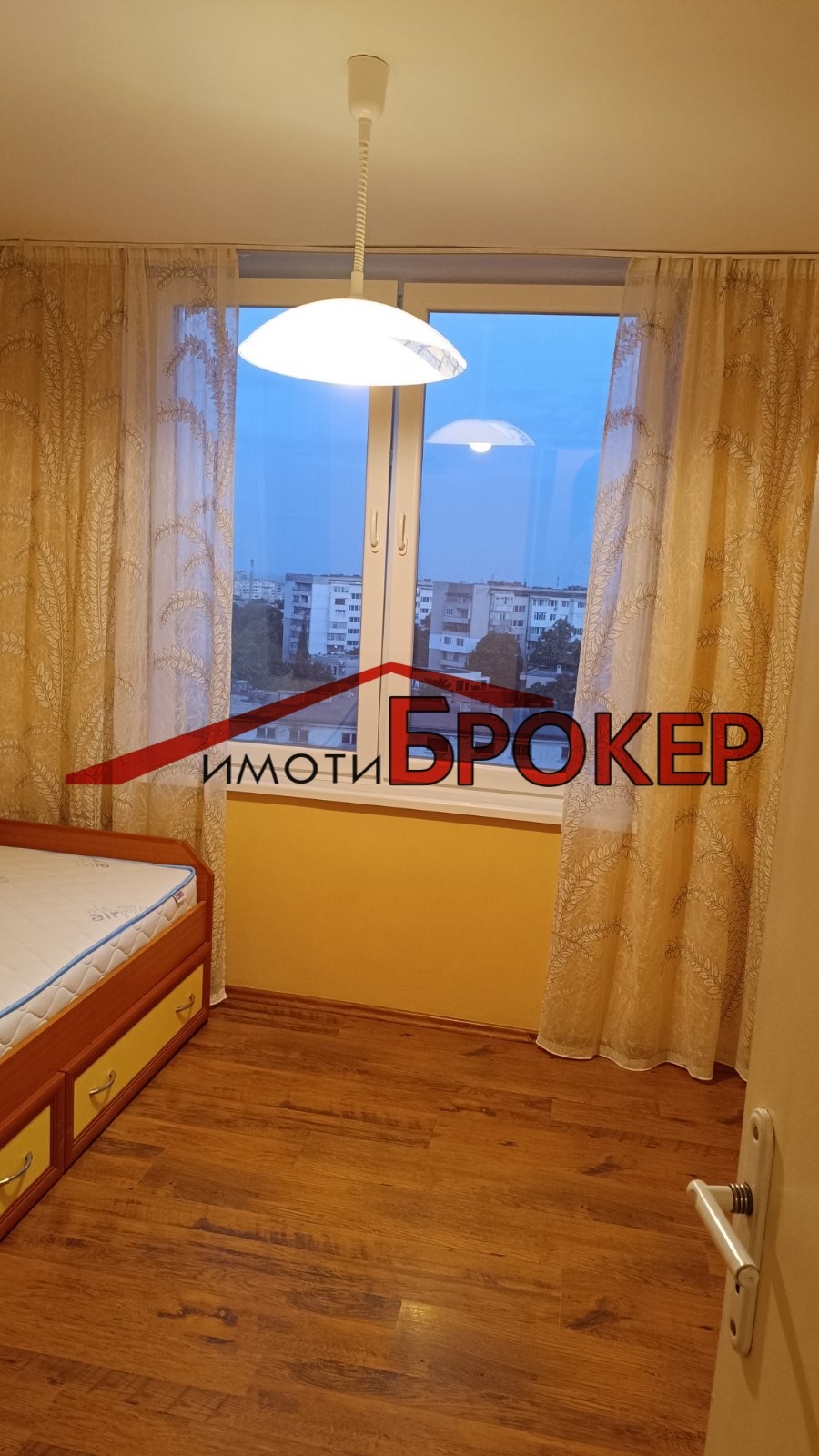 Дава под наем 3-СТАЕН, гр. Сливен, Център, снимка 9 - Апартаменти - 55438427