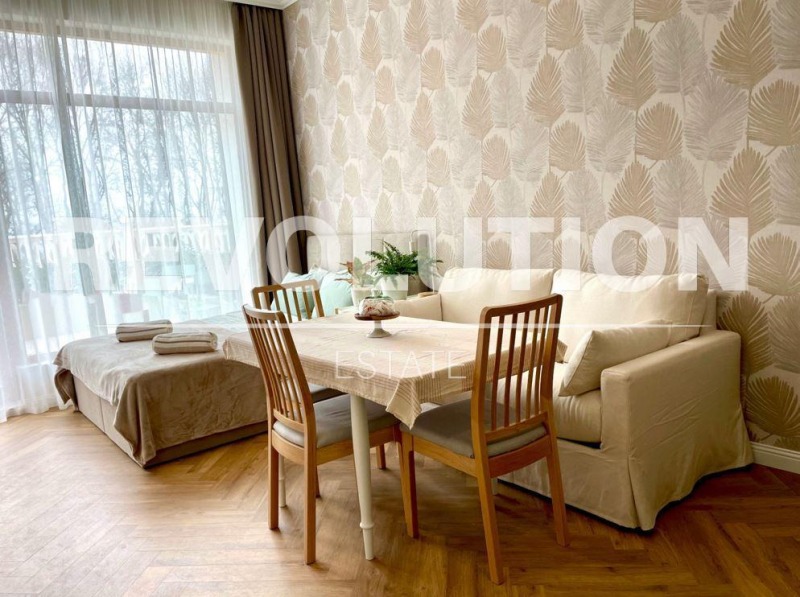 Под наем 1-СТАЕН, град Варна, Аспарухово • 550 € / 1075.71 лв. • 21024125 1