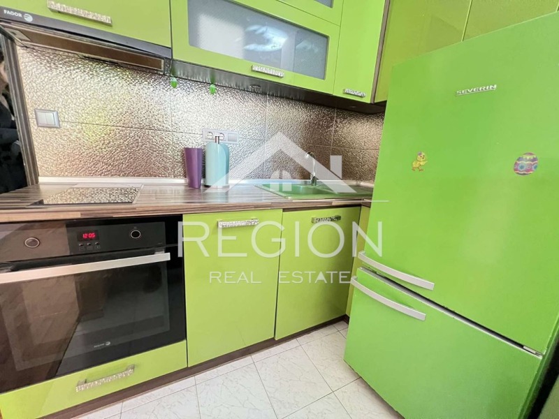 En renta  1 dormitorio Varna , Koljozen pazar , 65 metros cuadrados | 11075579