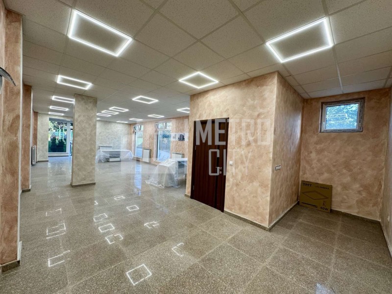 K pronájmu  Prodejna Sofia , Studentski grad , 110 m2 | 30135677 - obraz [4]