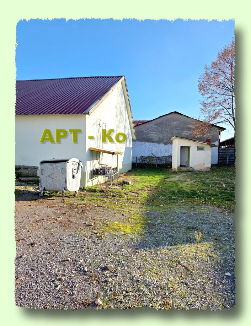 Дава под наем ПРОМ. ПОМЕЩЕНИЕ, гр. Радомир, област Перник, снимка 15 - Производствени сгради - 52403635