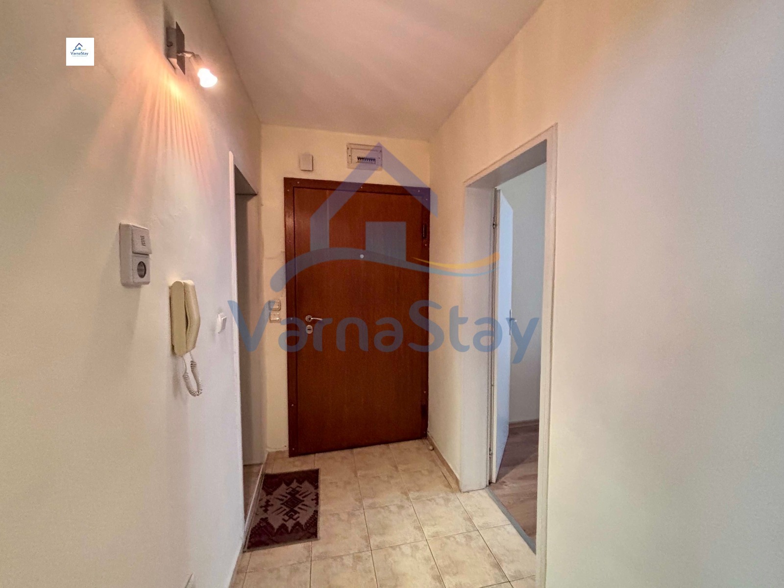 Дава под наем 3-СТАЕН, гр. Варна, Център, снимка 15 - Апартаменти - 53722723