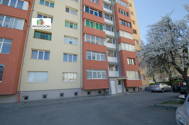 Til leje  1 soveværelse Gabrovo , Mladost , 60 kvm | 33890356