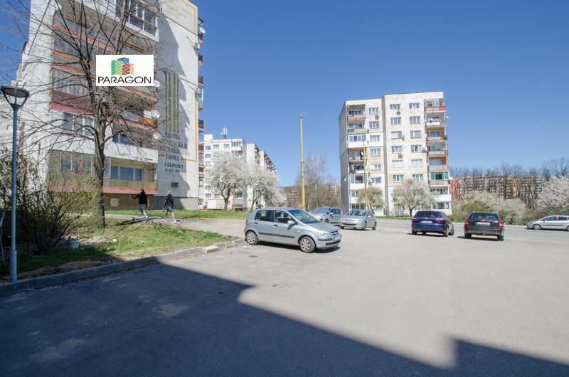 Til leje  1 soveværelse Gabrovo , Mladost , 60 kvm | 33890356 - billede [2]
