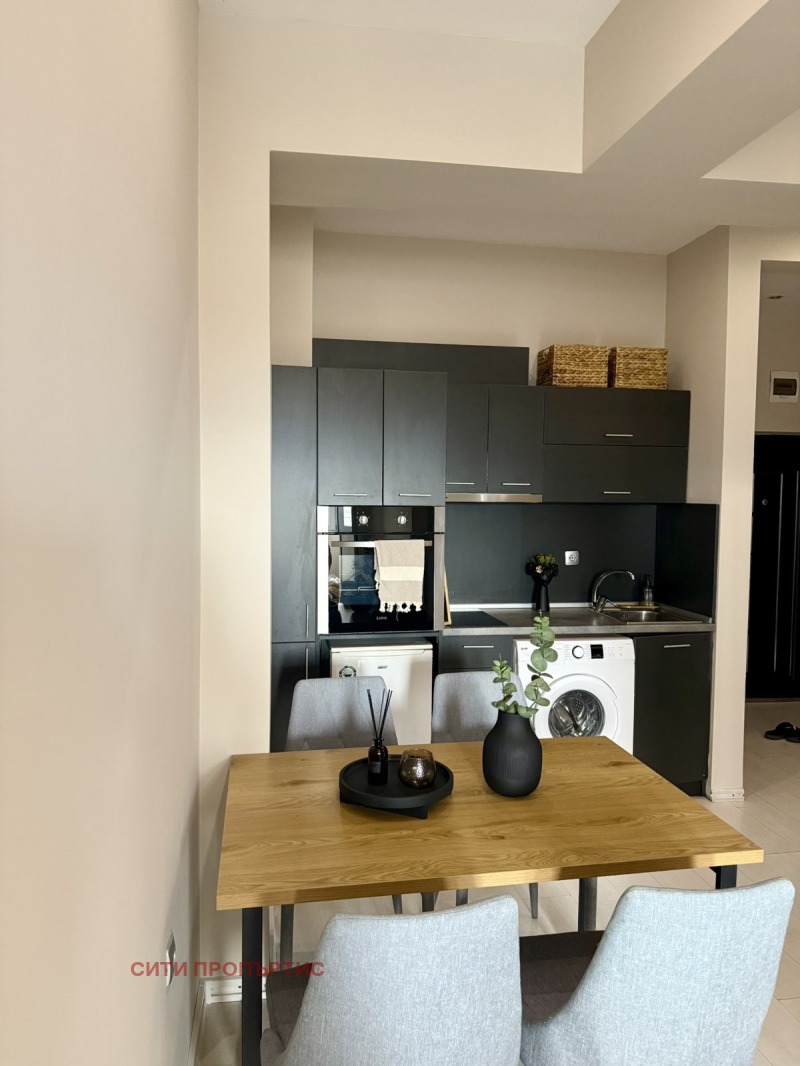 A louer  1 chambre Blagoevgrad , Chirok tsentar , 50 m² | 90284602