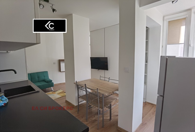 De inchiriat  1 dormitor Sofia , Oboriște , 50 mp | 48304186 - imagine [3]