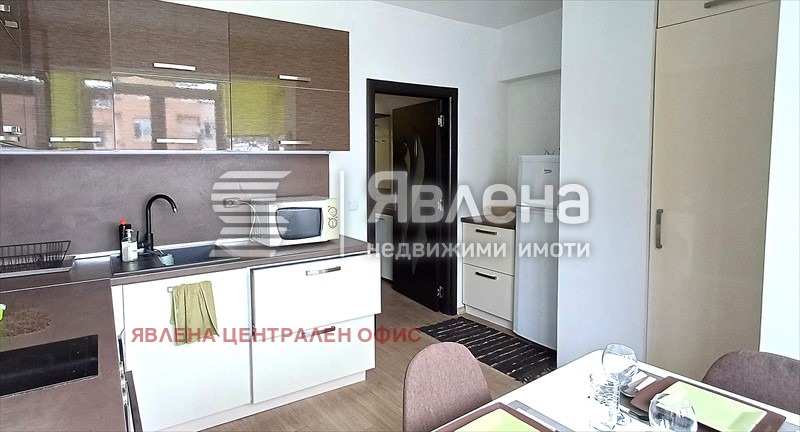 Дава под наем 3-СТАЕН, гр. София, Оборище, снимка 4 - Апартаменти - 53715963