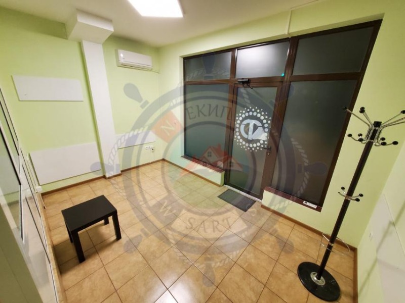 Дава под наем ОФИС, гр. Варна, Окръжна болница-Генерали, снимка 4 - Офиси - 52549911