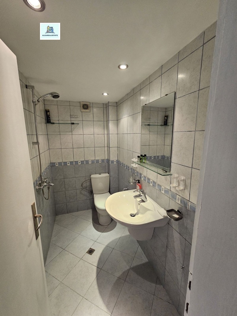 Дава под наем 2-СТАЕН, гр. София, Център, снимка 4 - Апартаменти - 53518497