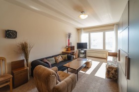 1 dormitorio Mladost 1, Sofia