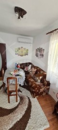 Под наем ЕТАЖ ОТ КЪЩА, град Пловдив, Христо Смирненски • 500 € / 977.91 лв. • 74352456 4