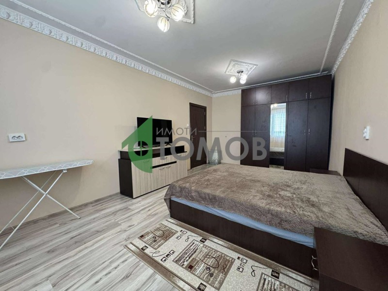 Дава под наем  2-стаен град Шумен , Пазара , 63 кв.м | 52685648 - изображение [7]