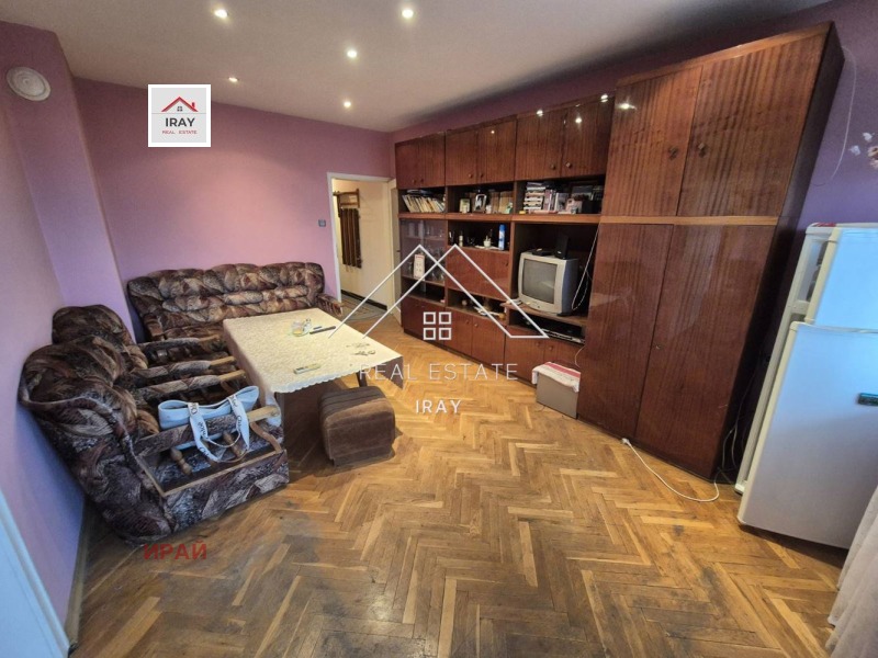 Vuokrattavana  2 makuuhuonetta Stara Zagora , Ajazmoto , 100 neliömetriä | 89143545