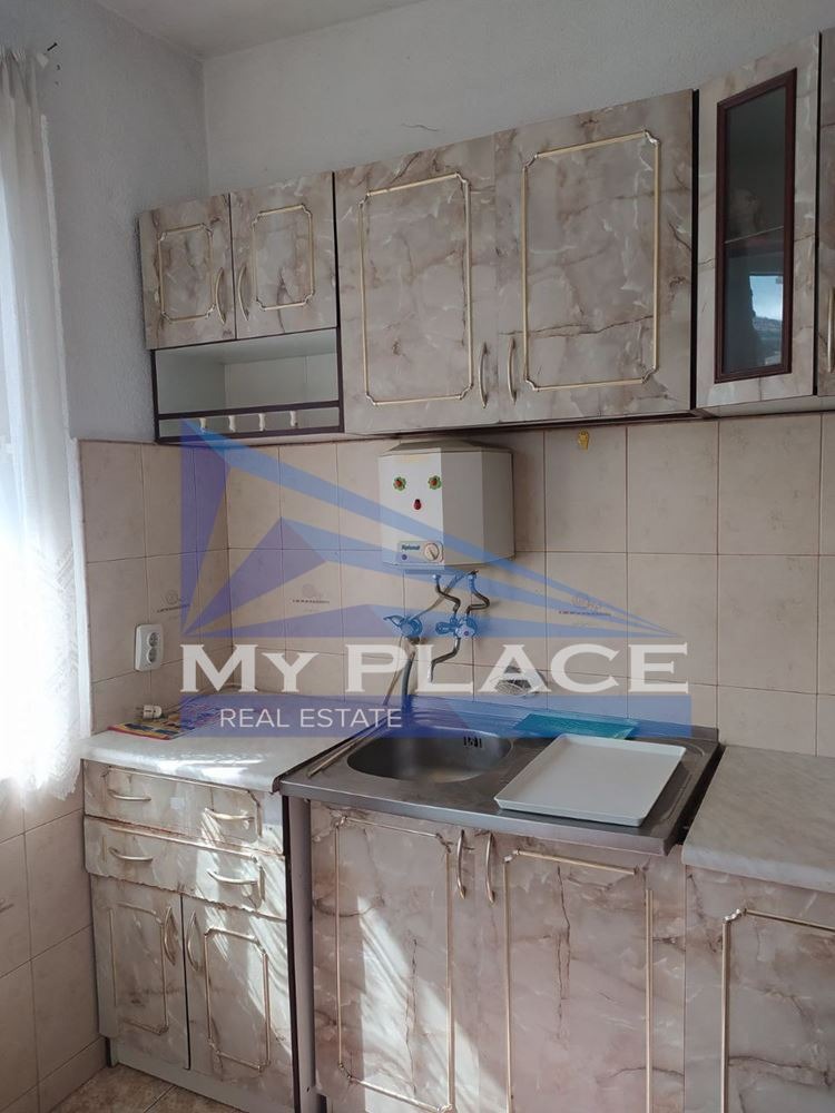 Дава под наем  4-стаен град Шумен , Куршун чешма , 100 кв.м | 34549874 - изображение [2]