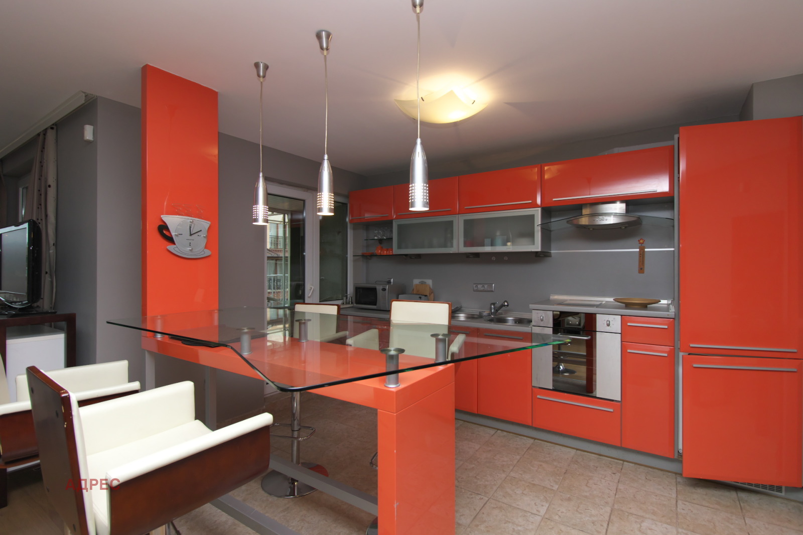 Дава под наем 3-СТАЕН, гр. Варна, Център, снимка 3 - Апартаменти - 54353281