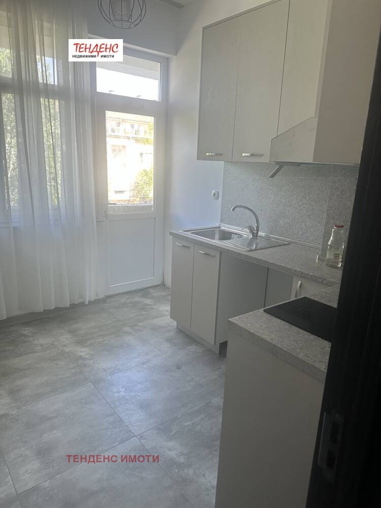 Kiadó  1 hálószoba Kardzsali , Centar , 70 négyzetméter | 58431593