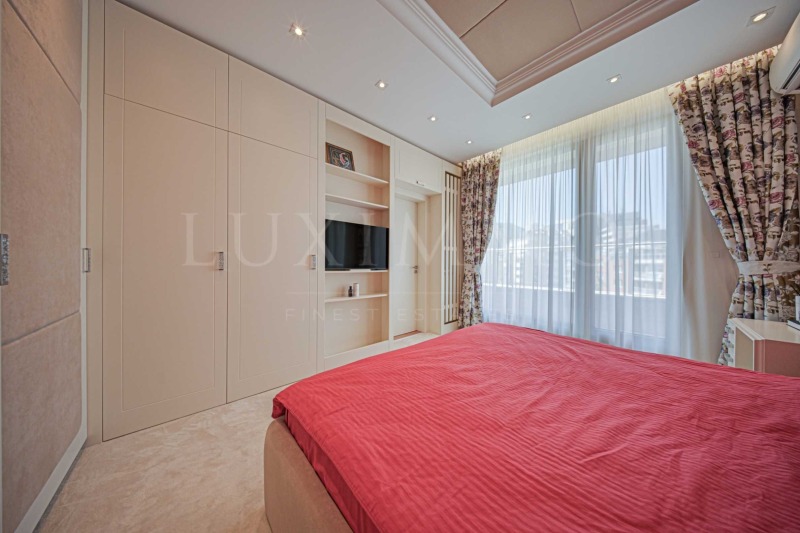 K pronájmu  3 ložnice Sofia , Manastirski livadi , 176 m2 | 16955661 - obraz [12]