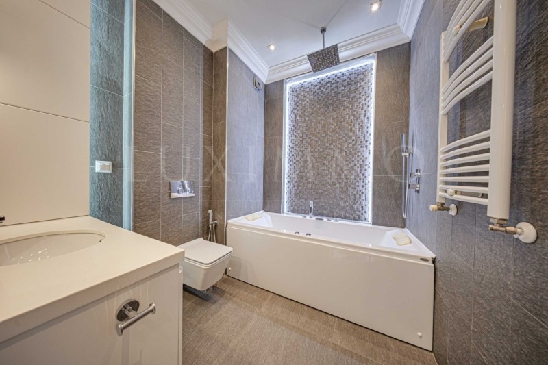 K pronájmu  3 ložnice Sofia , Manastirski livadi , 176 m2 | 16955661 - obraz [13]