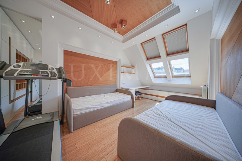 K pronájmu  3 ložnice Sofia , Manastirski livadi , 176 m2 | 16955661 - obraz [15]