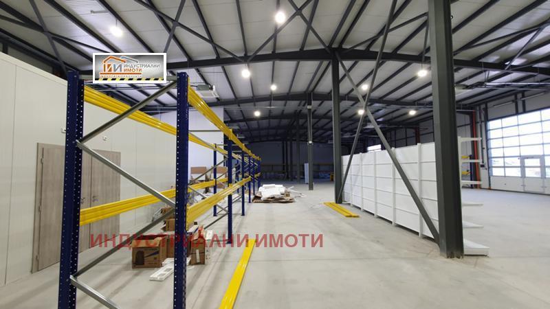 K pronájmu  Úložný prostor Plovdiv , Industrialna zona - Jug , 1080 m2 | 72541496 - obraz [2]