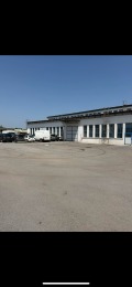 Под наем ПРОМ. ПОМЕЩЕНИЕ, град Перник, Мошино • 800 лв. • 70246842 — Holmes.bg