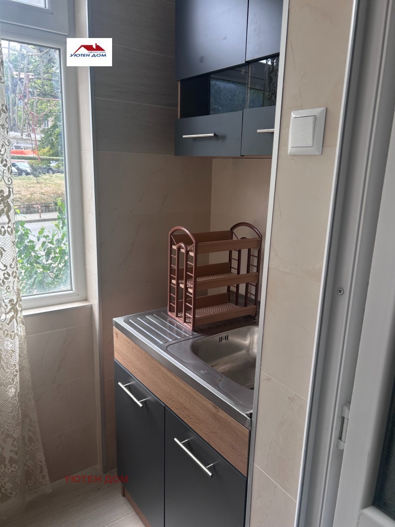 Дава под наем  3-стаен град Шумен , Болницата , 85 кв.м | 71350916 - изображение [6]