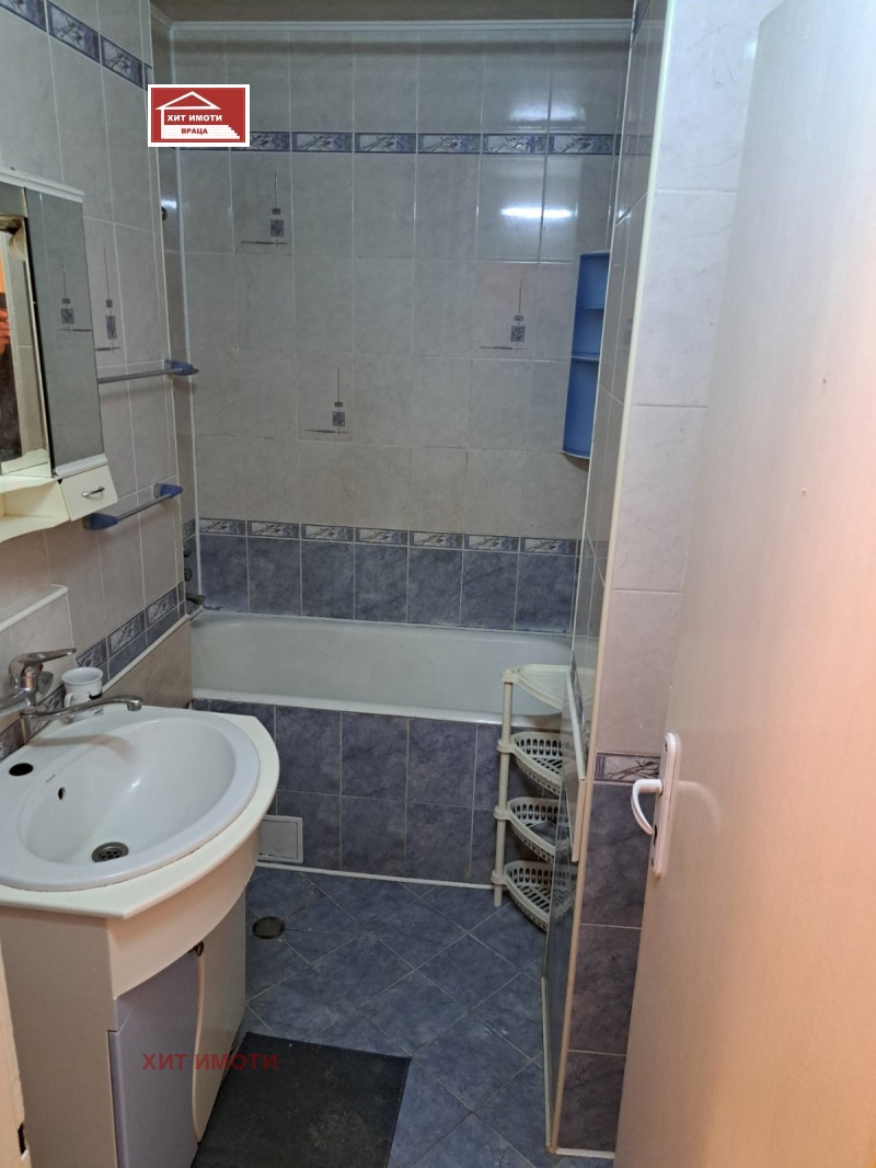 Дава под наем 3-СТАЕН, гр. Враца, Дъбника, снимка 4 - Апартаменти - 53466265