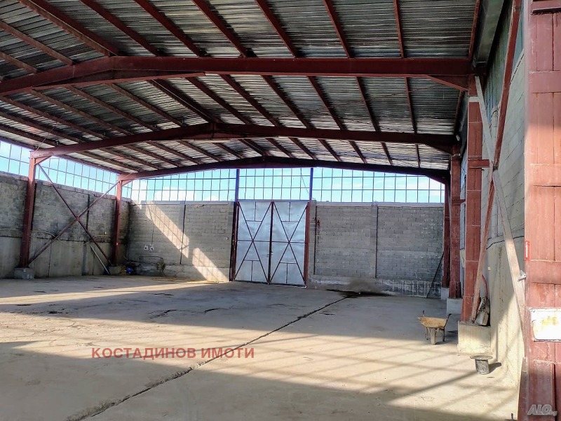 A louer  Stockage région Plovdiv , Tsalapitsa , 600 m² | 43009940 - image [2]