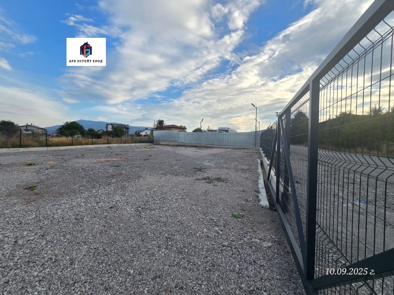 Kiadó  Cselekmény Sofia , Suhodol , 640 négyzetméter | 10013971 - kép [10]