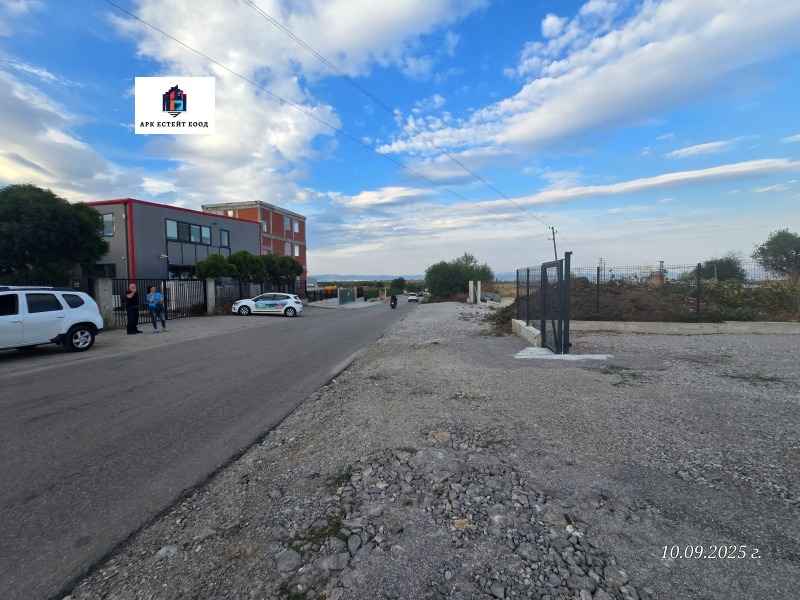 Kiadó  Cselekmény Sofia , Suhodol , 640 négyzetméter | 10013971 - kép [6]