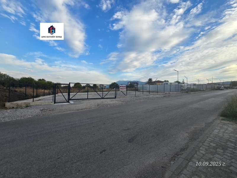 Kiadó  Cselekmény Sofia , Suhodol , 640 négyzetméter | 10013971 - kép [13]