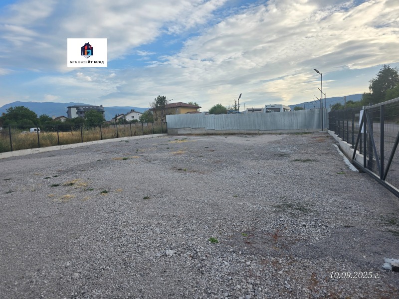 Kiadó  Cselekmény Sofia , Suhodol , 640 négyzetméter | 10013971 - kép [7]