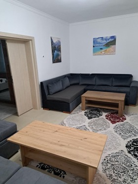 1 quarto Gagarin, Plovdiv