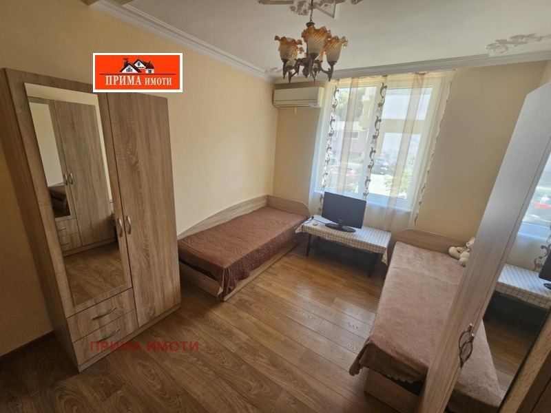 Издаје се  2 спаваће собе Варна , ВИНС-Червен плоштад , 70 м2 | 51581772 - слика [12]