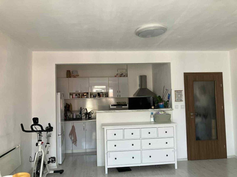 Дава под наем  2-стаен град Пловдив , Остромила , 63 кв.м | 89469658