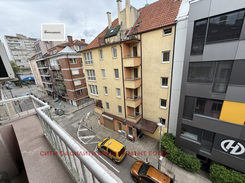 В аренду  2 спальни София , Център , 89 кв.м | 75347416 - изображение [16]