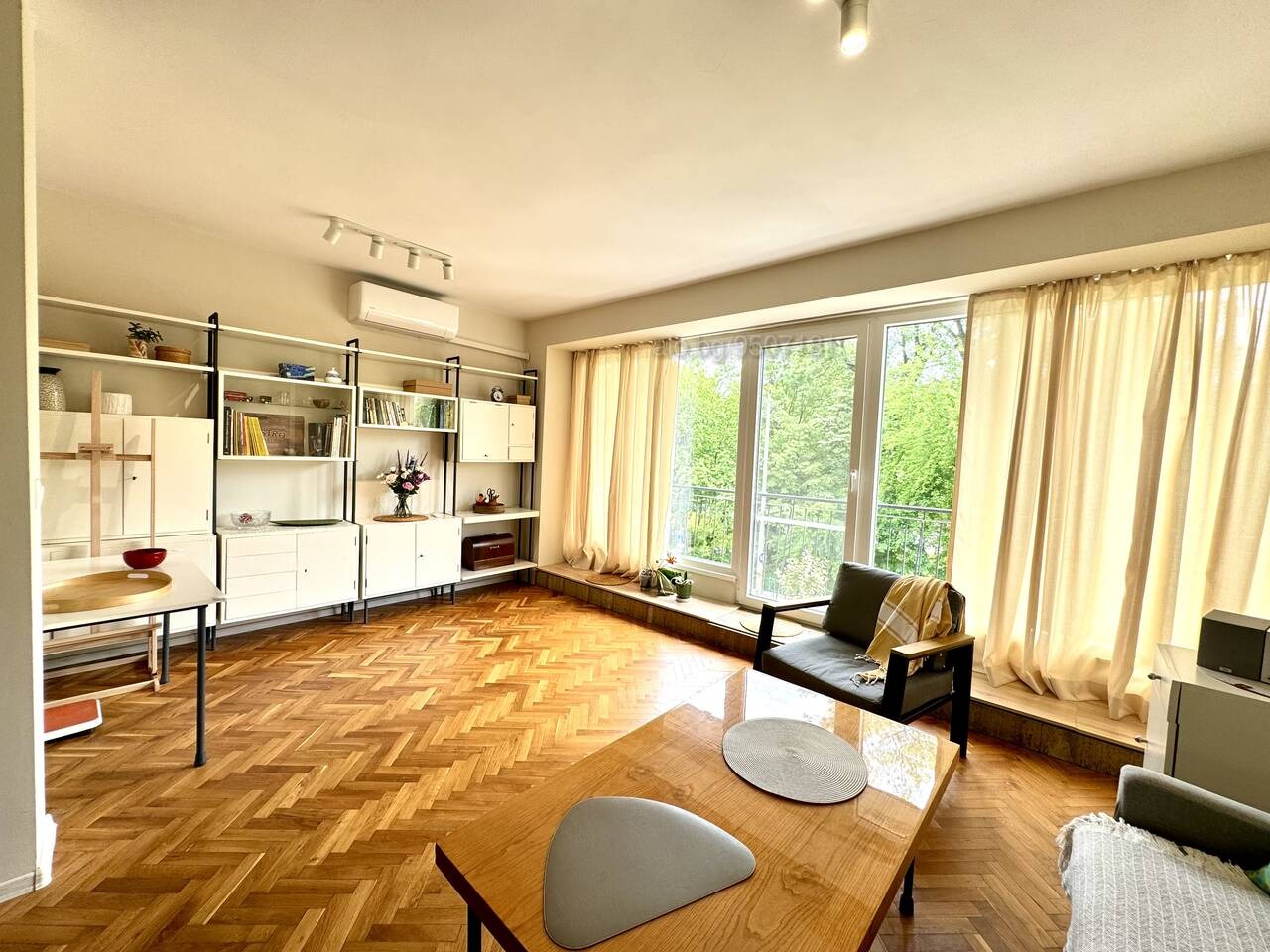 Дава под наем 3-СТАЕН, гр. Бургас, Център, снимка 3 - Апартаменти - 54086012