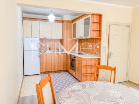 1 dormitor Lazur, Burgas